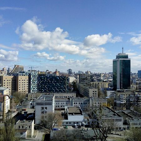 Уютная Vip Студия В Центре Метро Политех Охматдет Паркинг เคียฟ ภายนอก รูปภาพ